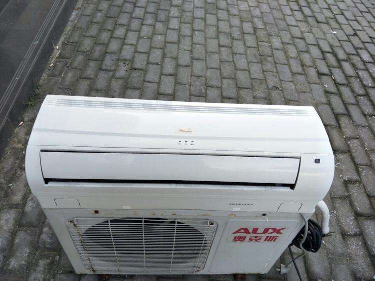 空調(diào)開一會(huì)兒就停機(jī)什么原因