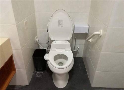 馬桶水箱漏水維修