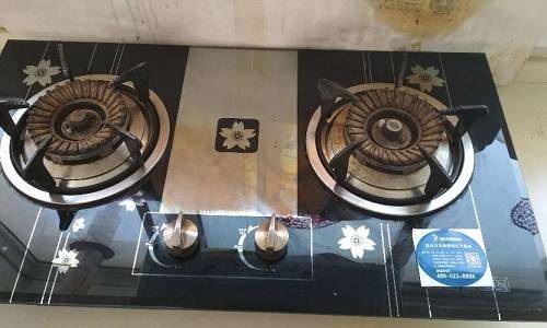 燃?xì)庠顣r(shí)常熄火是怎么回事