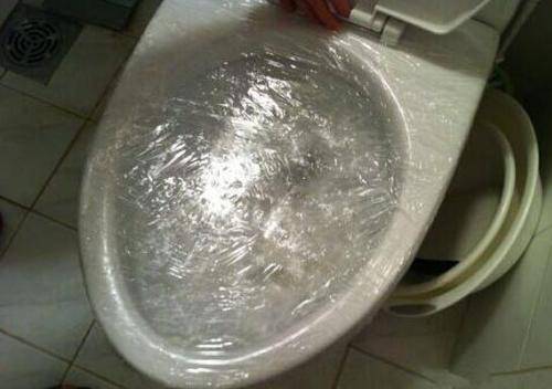 馬桶堵了怎么辦